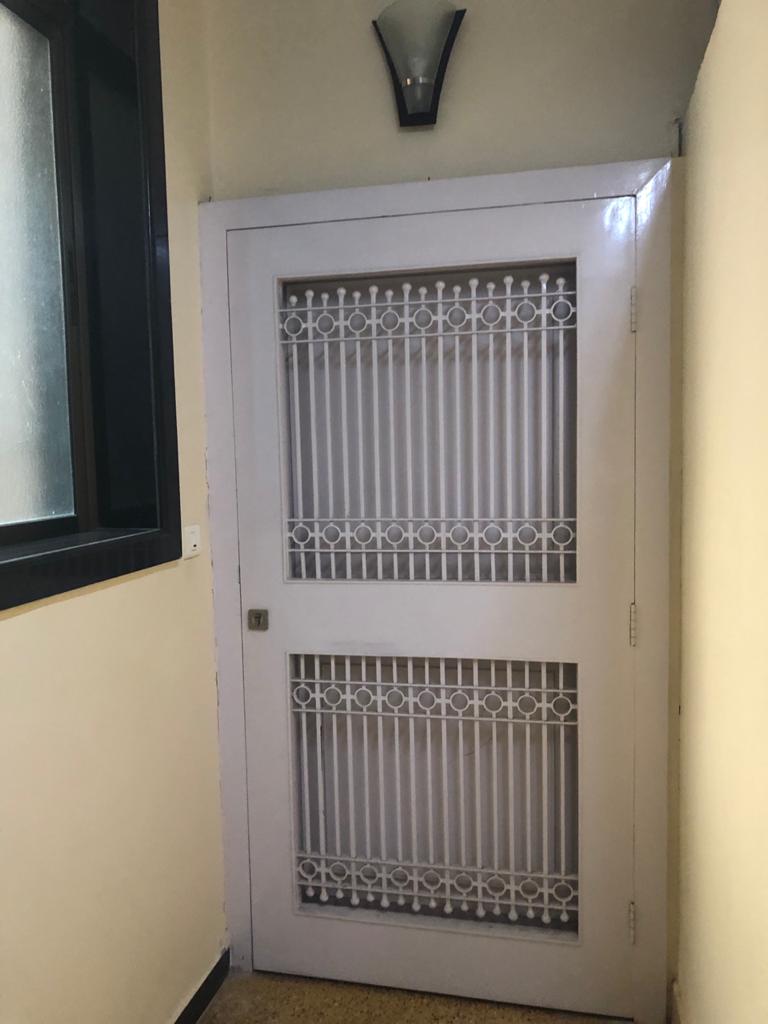 3 BHK Flat for Sale in Breach Candy - Shyam Niwas